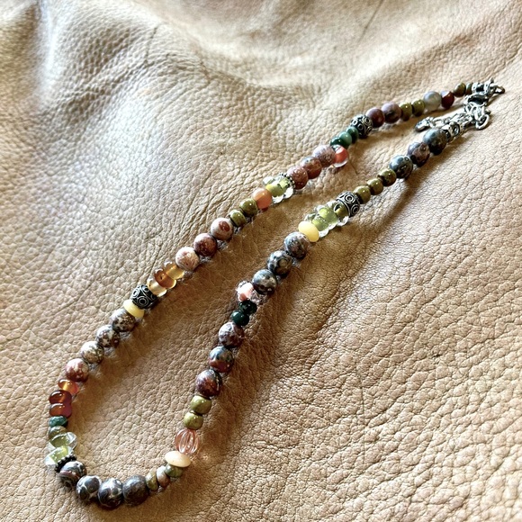 Sundance designs original choker style adjustable beaded necklace. - Picture 2 of 7